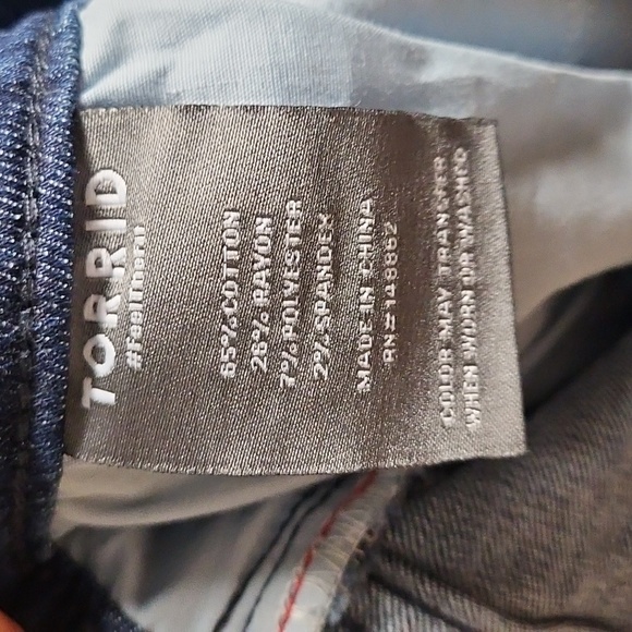 Torrid Jeans Perfect Skinny Ankle Premium Stretch Mid-Rise NWT 26R - Picture 12 of 12
